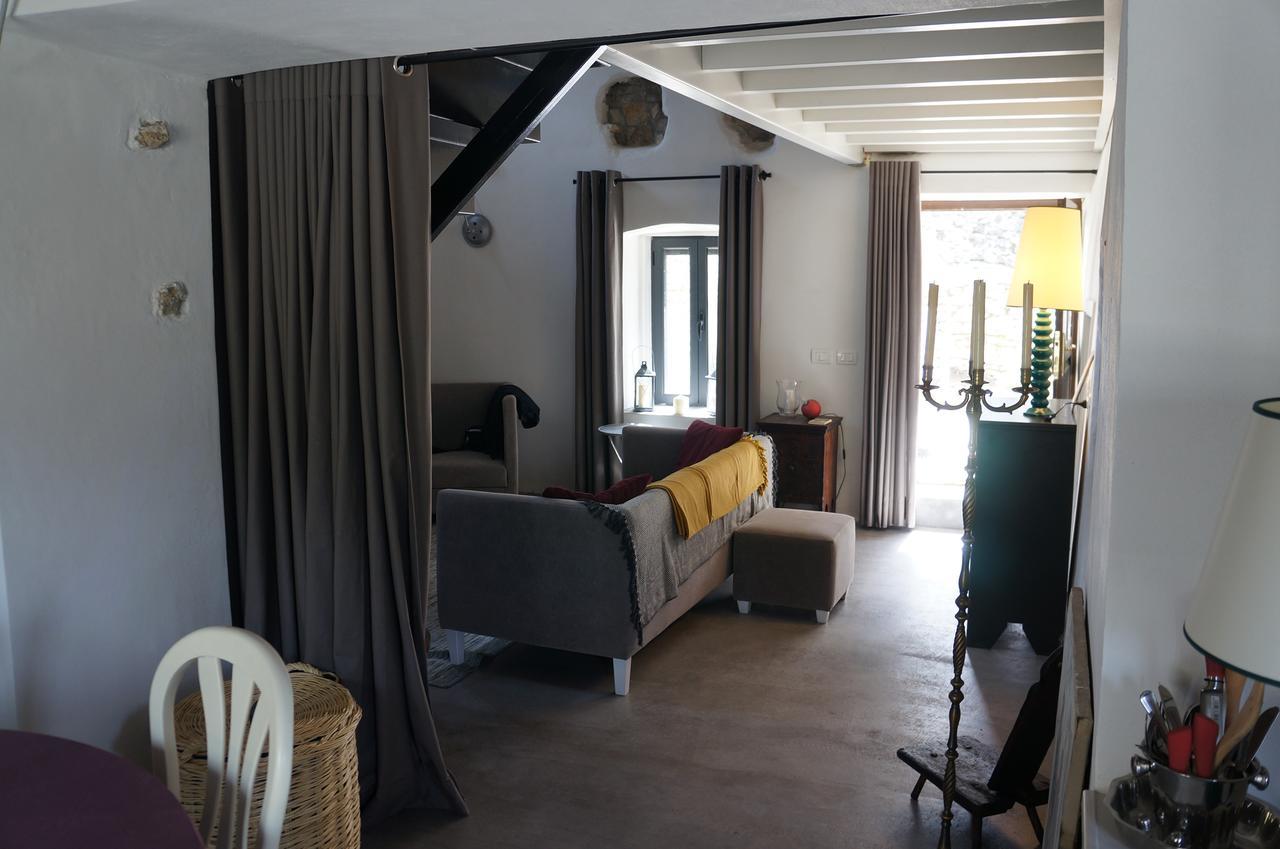 Les Villas De Qeparo Bagian luar foto